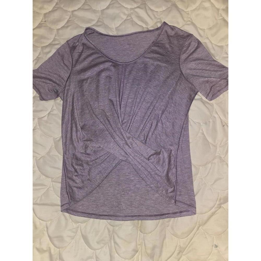 Lululemon Women's Purple Short Sleeve Activewear T-Shirt